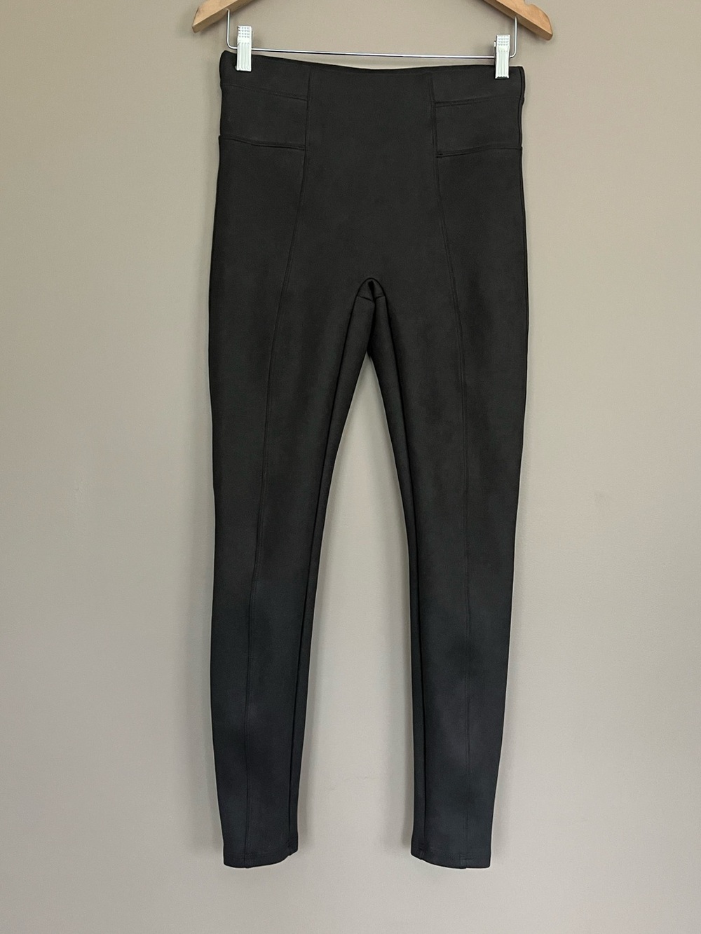 {SPANX} Faux Suede Leggings in Chocolate Brown - Womens Medium